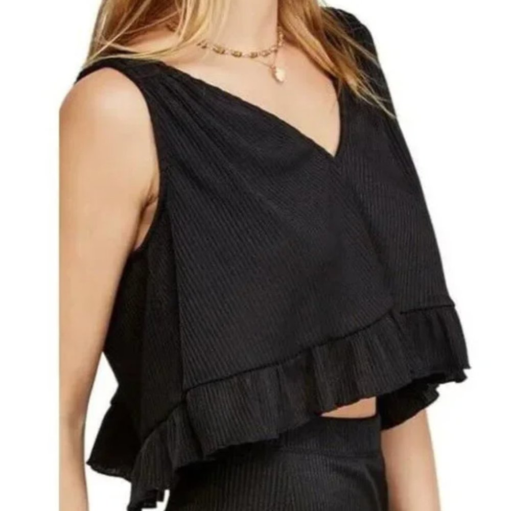 Free People No Excuses Ribbed Black Top Size L